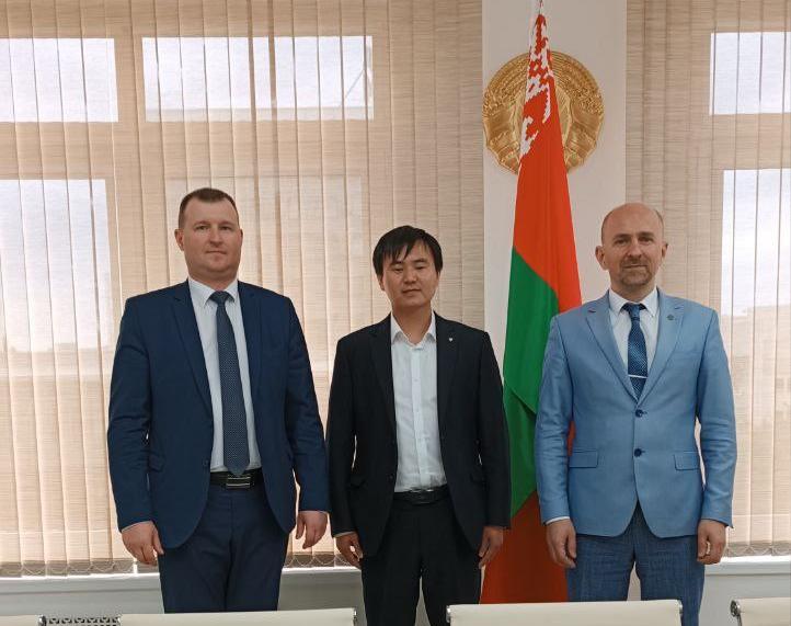 Рабочие встречи по вопросам поставок лекарственных препаратов и медицинского оборудования