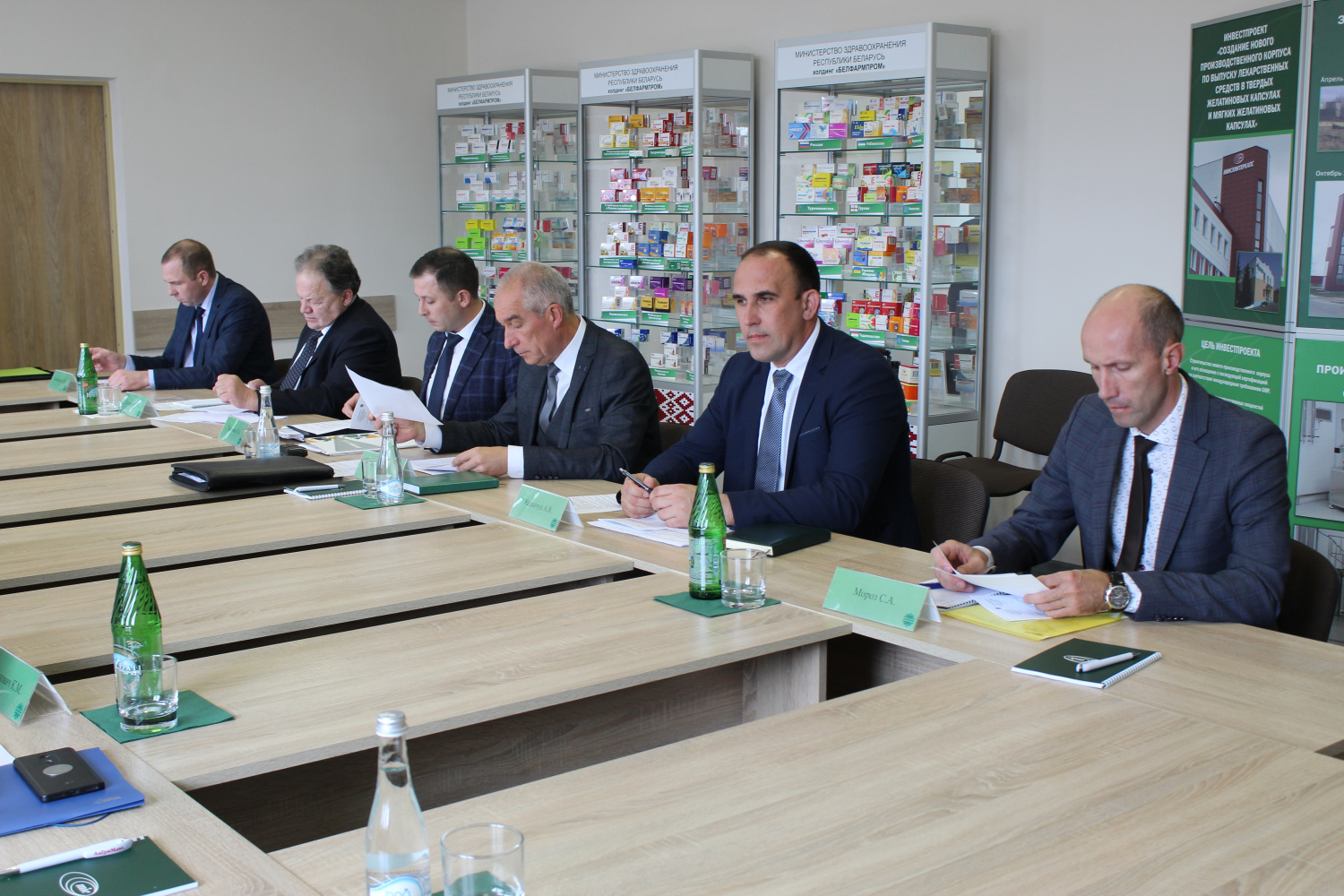 Поставки лекарственных средств на внутренний рынок были рассмотрены на заседании Совета холдинга